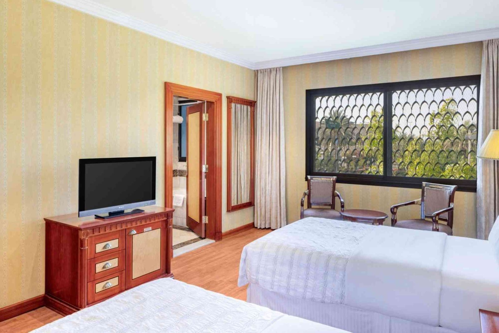 فندق ميريديان المدينة